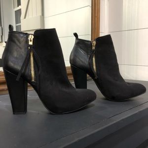 Black Heeled Booties with Gold Zipper